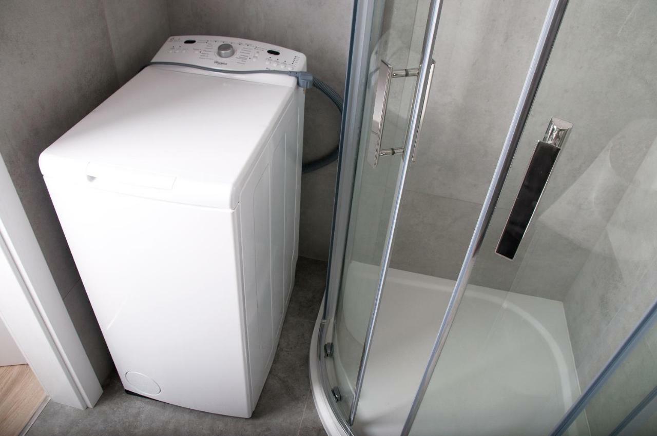 Apartament Ikar - 2 Pokojowy Przy Morzu Z Balkonem Pobierowo Eksteriør billede